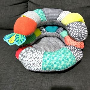 2-in-1 Tummy Time & Seated Support Pillow